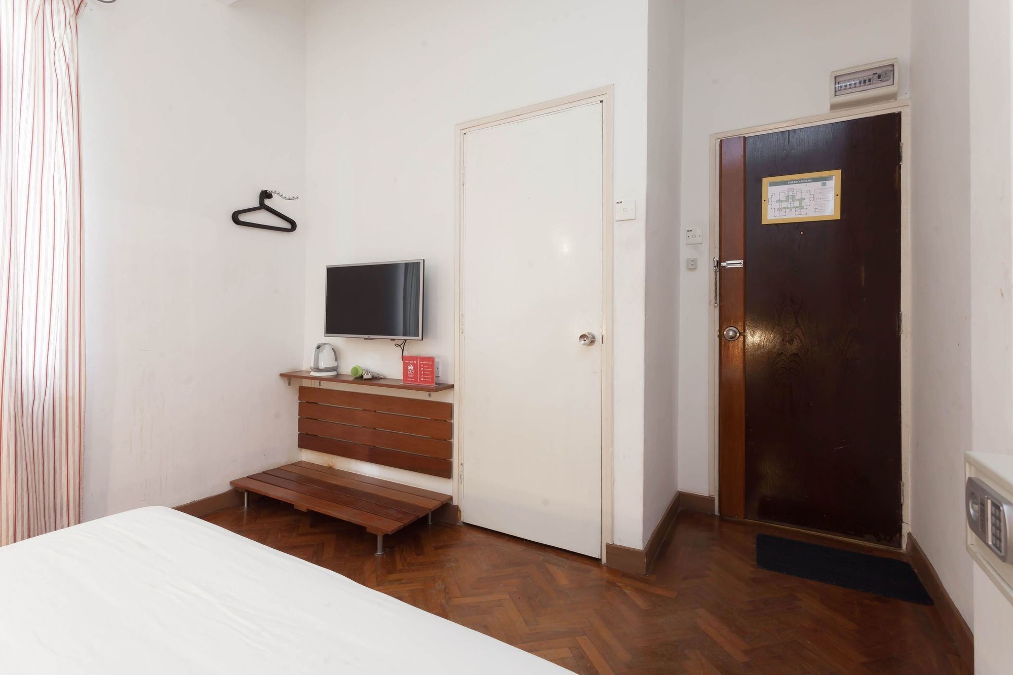 Zen Rooms Raja Chulan Kuala Lumpur Exterior photo